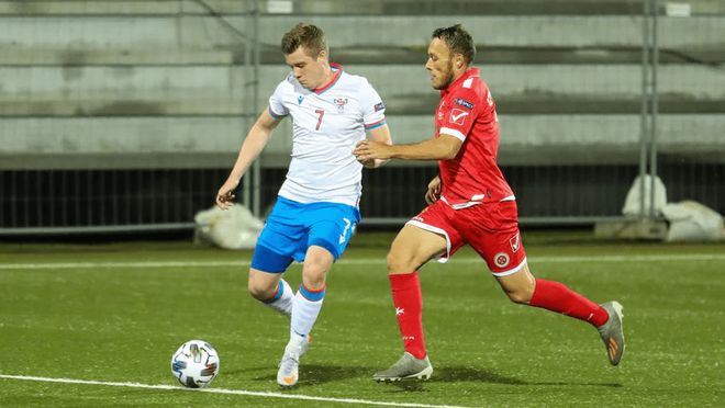 德国与摩尔多瓦交锋，团队拼搏