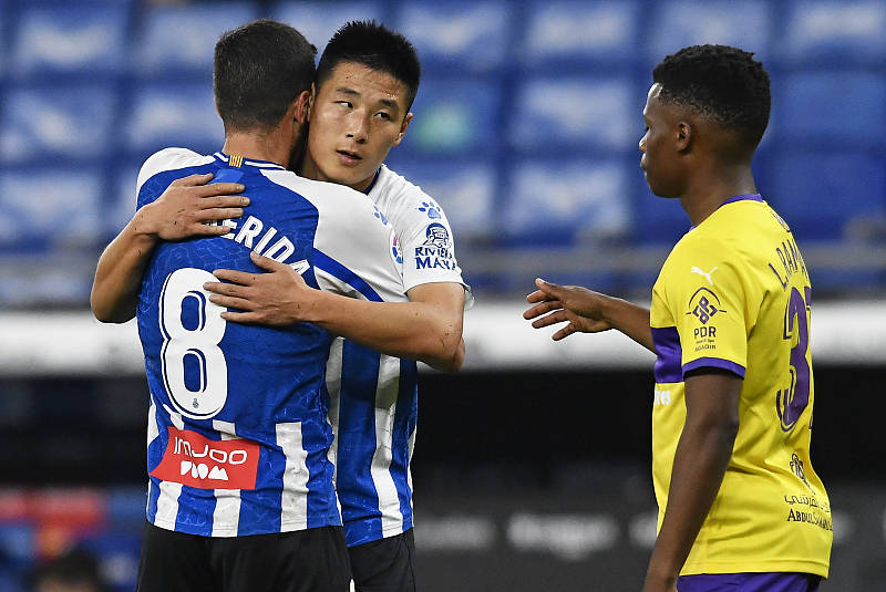 阿拉维斯再获胜，积分稳定攀升