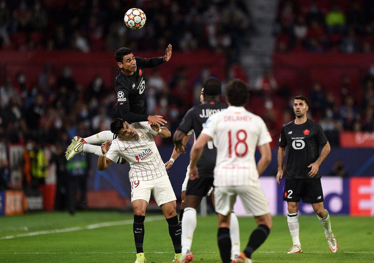 塞维利亚主场力克对手，保持不败